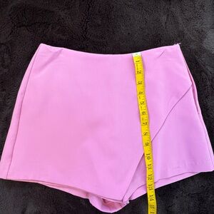 Gianni Bini Vibrant Pink Women's Skorts